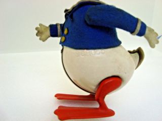 Vintage Schuco Donald Duck Wind Up in Order 5