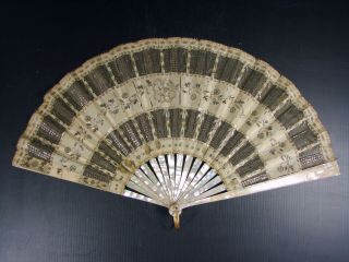 Elegant Antique 19 Thc French Hand Fan Lace And Mother Of Pearl By Ernest Kees