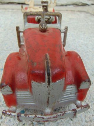 VINTAGE HUBLEY CAST IRON FIRETRUCK 13 1/2 INCHES 7