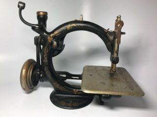 Vintage Willcox & Gibbs Child ' s Sewing Machine 2