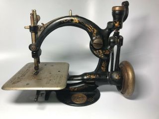 Vintage Willcox & Gibbs Child ' s Sewing Machine 6
