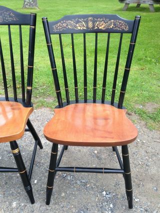 4 Vintage L.  Hitchcock Windsor Side Chairs Black Harvest Signed 5