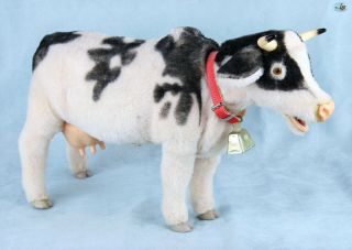 Adorable 1950 Japan Vintage “josie The Walking Cow” Battery Operated Toy