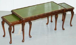 Vintage Mahogany & Green Leather Topped Coffee Table Plus 2 Nest Of Small Tables