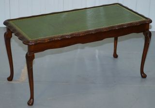 VINTAGE MAHOGANY & GREEN LEATHER TOPPED COFFEE TABLE PLUS 2 NEST OF SMALL TABLES 8