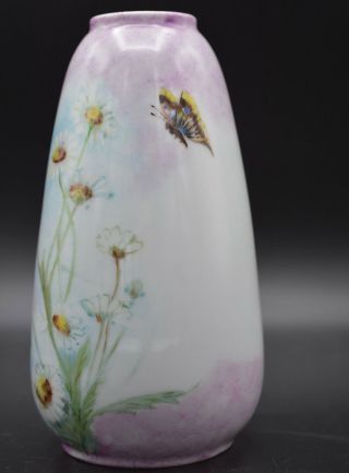 German Art Deco Fraureuth Vase,  fine handpainted Butterfly Daisy 1928 - 1935 3