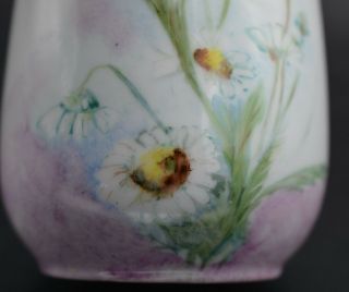 German Art Deco Fraureuth Vase,  fine handpainted Butterfly Daisy 1928 - 1935 7