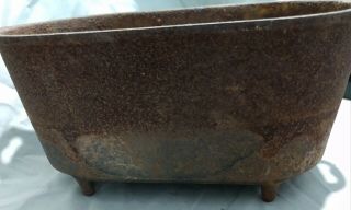 Small Antique CAST IRON Trough.  HB - 84.  Footed Planter.  9 x 5 Cast Iron Pot. 7