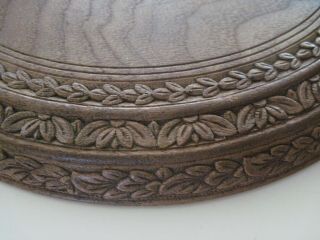 ANTIQUE VINTAGE FINELY CARVED DARK WOOD TWO - SIDED CAKE BREAD BOARD PLATE TREEN 3
