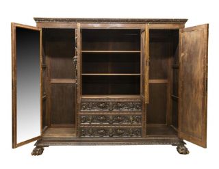 INCREDIBLE SPANISH RENAISSANCE REVIVAL CARVED CABINET,  19th century (1800s) 4