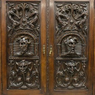 INCREDIBLE SPANISH RENAISSANCE REVIVAL CARVED CABINET,  19th century (1800s) 6