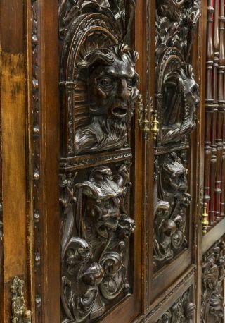 INCREDIBLE SPANISH RENAISSANCE REVIVAL CARVED CABINET,  19th century (1800s) 7