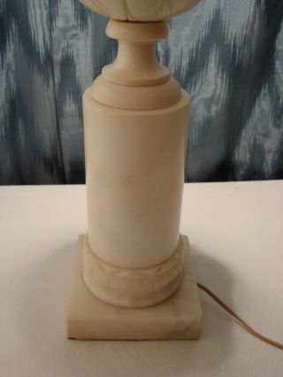 VINTAGE 1950 ' S ITALIAN WHITE ALABASTER/ MARBLE TABLE LAMP GREAT ARTISTRY /DESIGN 3