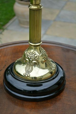 Victorian twin burner oil lamp Art Nouveau floral font no damage 2
