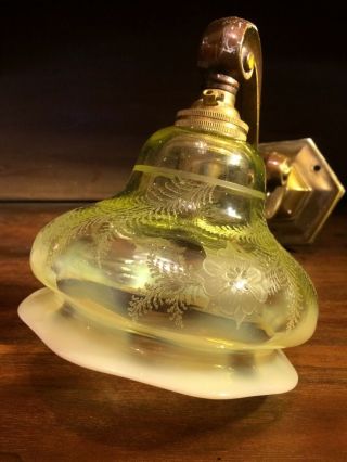 Vintage Rare Vaseline Etched Glass Lamp Shade Wall Light 2