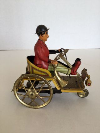 Vintage Antique Tin Wind Up Car With Driver 2642