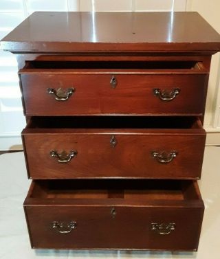 Vintage Craftique 3 - Drawer Solid Mahogany Chippendale - Style Nighstand