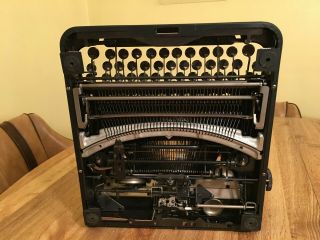 Vintage 1940 ' s Smith - Corona Silent Portable Floating Shift Typewriter with Case 7