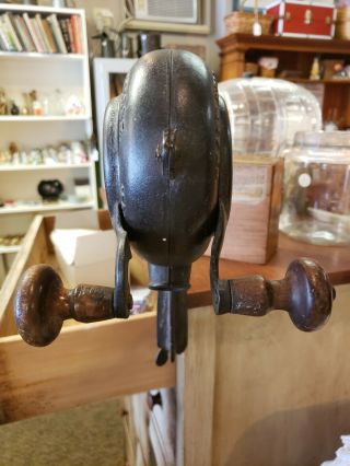 Rare Brady mfg Mount Joy Corn Sheller Hand Tool Antique Old 4