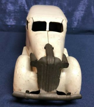 Vintage Wyandotte White Ambulance Antique Pressed Steel Metal 1930 ' s Toy Car 2
