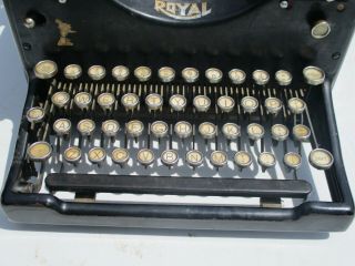 Royal No.  10 Typewriter Glass Keys Glass Sides 2
