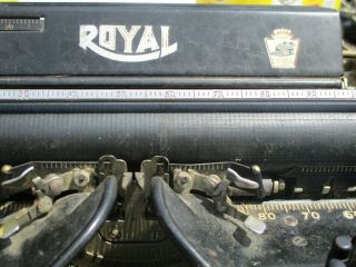 Royal No.  10 Typewriter Glass Keys Glass Sides 4