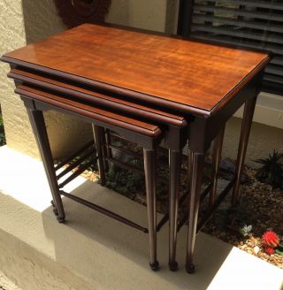EXCEPTIONAL 3 VINTAGE DREXEL HERITAGE SOLID CHERRY NESTING TABLES QUEEN ANNE 5