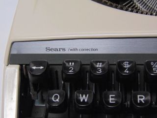 Old Vintage 1970s SEARS PORTABLE TYPEWRITER MADE IN JAPAN (NEEDS RIBBON) 3