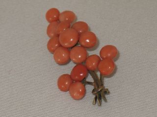 ANTIQUE CHINESE BROOCH 16 x SALMON CORAL ca.  1840 wonderful RARE 4