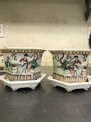 Chinese Antique A Pair Famille Rose Porcelain Character Flower Pot