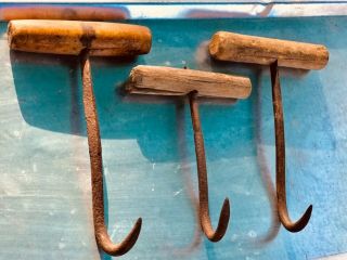 3 Assorted Size Antique Iron & Wood Farm Hay Bail Hooks 2