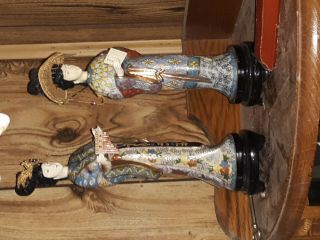 Antique Porcelain Figure Chinese Lady Statue