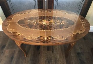 Large Vintage Italian Oval Coffee Table Inlaid Marquetry 44 " L,  26 " W,  19 " H