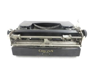 L.  C.  Smith & Corona Standard Vintage 1937 Black Typewriter 3