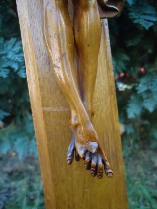 ANTIQUE BLACK FOREST CARVED WOOD CROSS CRUCIFIX - SAINT JESUS CHRIST - WOOD CARVING 8