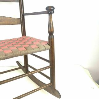 Vintage Shaker Woodshops Child Size Rocking Chair 4