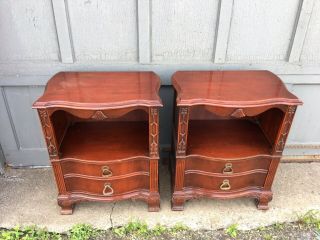 Pr Of Great Antique 1930’s Mahogany Night Stands