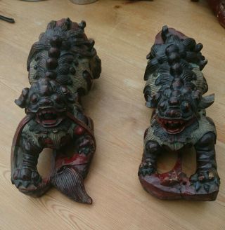 Antique 18th/19thc Chinese Carved Banister Ends The Form Of A Foo Dogs