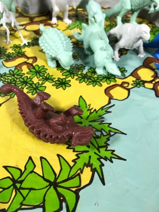MARX Toys Giant Prehistoric Mountain Playset 4304 w/ Box & Figures & Dinosaurs 12