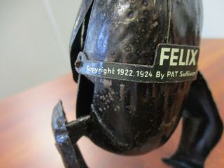 VINTAGE 1922 PAT SULLIVAN TIN LITHO WIND UP FELIX THE CAT 6