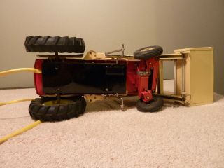 Cragston Corp 4040 Ford Battery Operated Remote Control Tractor. 10