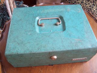 Vintage Sears Tower 50 ' s Metal Cash Box w/Tray Document,  Papers,  w/o key 4