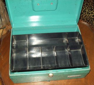 Vintage Sears Tower 50 ' s Metal Cash Box w/Tray Document,  Papers,  w/o key 7