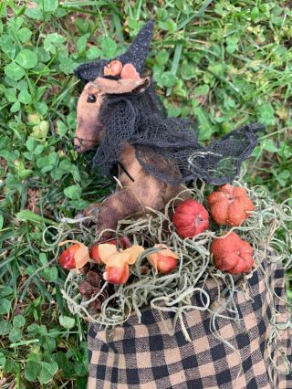 Vintage PRIMITIVE Witch Boot Wall Hanging With Matilda Mouse Doll 21/10 ❤️sj17j 10