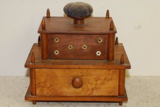Shaker Style Wood Sewing Box,  Mid 19th Cent,  Some Accesories,  Pin Cushion
