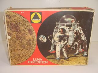 Vintage Technofix Luna Expedition NASA Apollo Saturn Moon German Tin Wind - up Toy 11