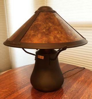 Mica Lamp Company Mushroom Lamp - Indoor 2