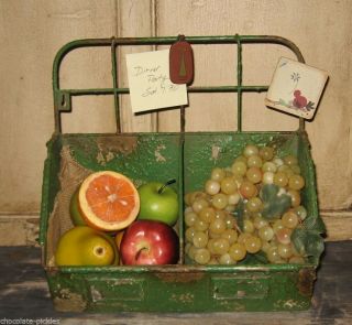 Farmhouse Metal BIN BASKET BOX Kitchen/Laundry/Mail Organizer Primitive Decor 10