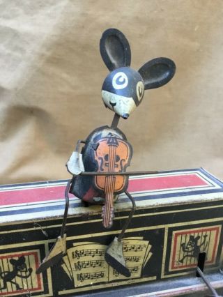 Very scarce Marx merrymakers Mickey Mouse Disney tinplate clockwork toy 3