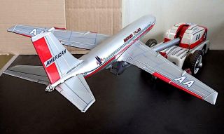 Vintage Tinplate Battery Operated Automatic Take - Off & Landing Jet,  T.  N.  Japan 5